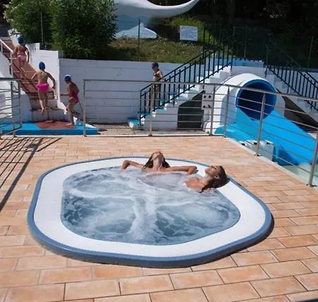 Centro Vacanze Mirage *